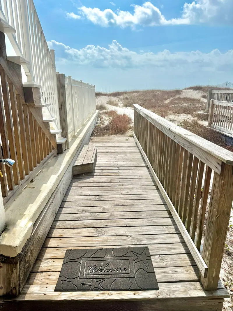 Boardwalk to the beach, Dolphin View B